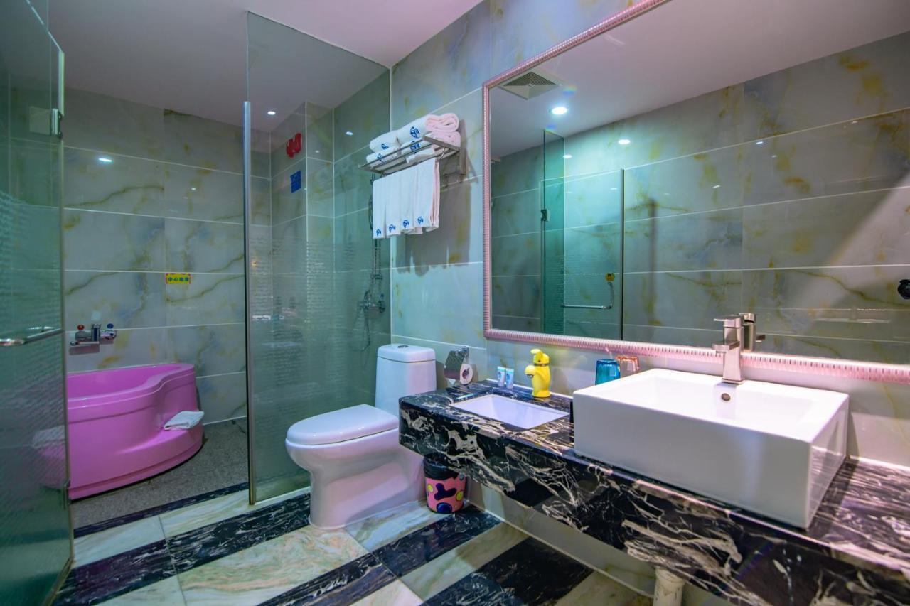 Ramada Encore By Wyndham Guangzhou Panyu Exteriör bild